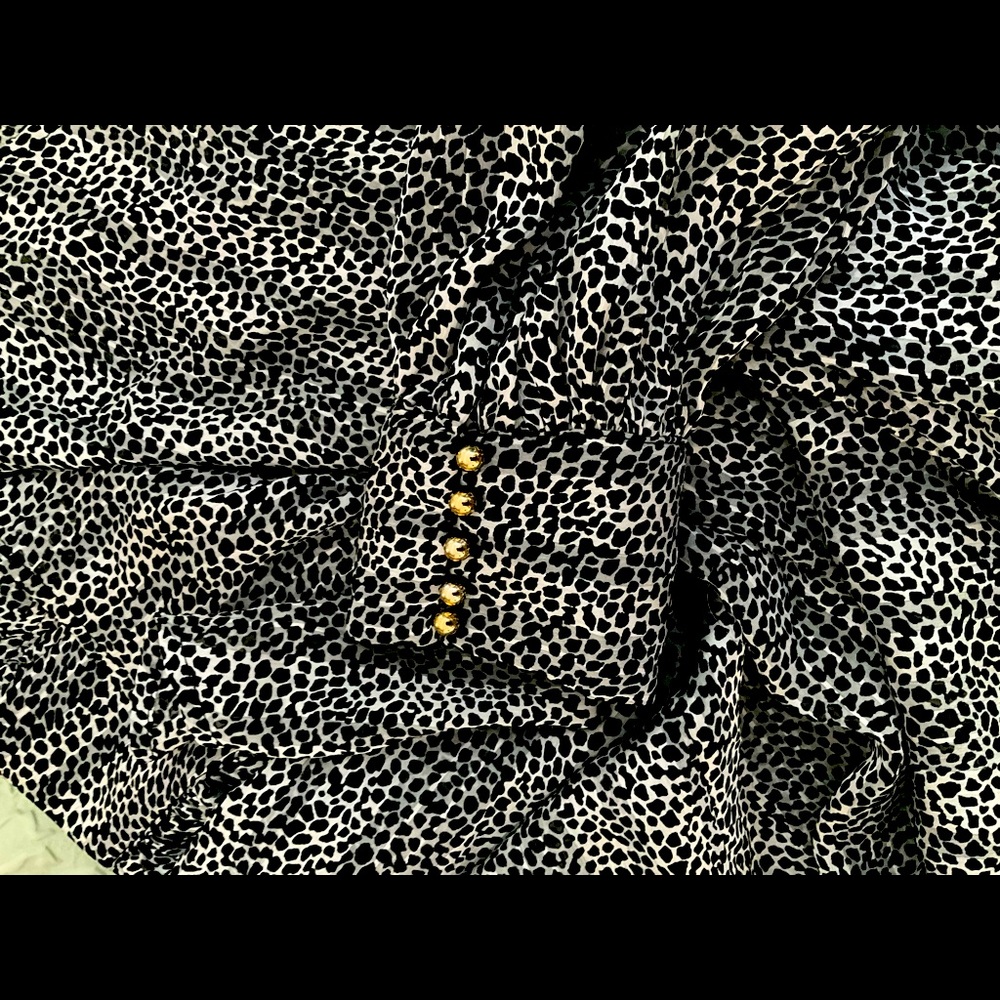 Xl H&M blouse with gold cuff
